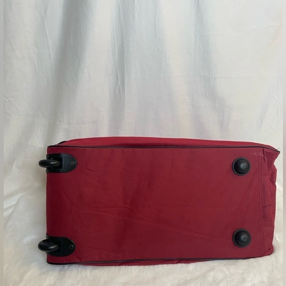 TAG red large duffel travel bag